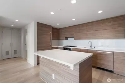 588 Bell Street #3104, Seattle, WA 98121 - Photo 9