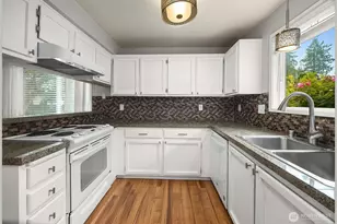 1526 192nd Street SE, Bothell, WA 98012 - Photo 3