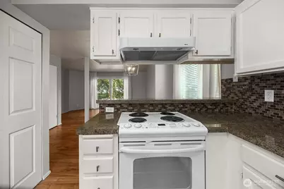 1526 192nd Street SE #O4, Bothell, WA 98012 - Photo 5