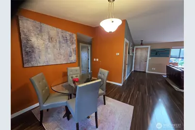 810 Century Court NE, Lacey, WA 98516 - Photo 9