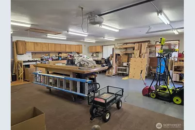 810 Century Court NE, Lacey, WA 98516 - Photo 5