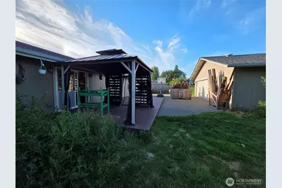 810 Century Court NE, Lacey, WA 98516 - Photo 35