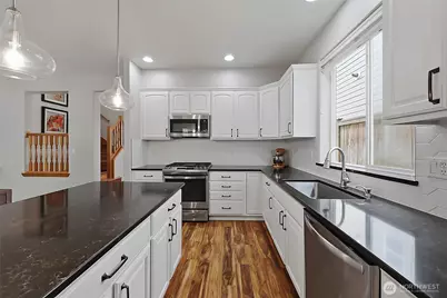 115 170th Street SE, Bothell, WA 98012 - Photo 13