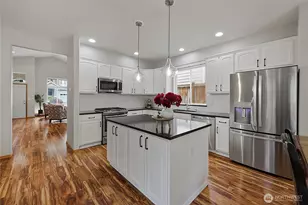 115 170th St SE, Bothell, WA 98012 - Photo 11