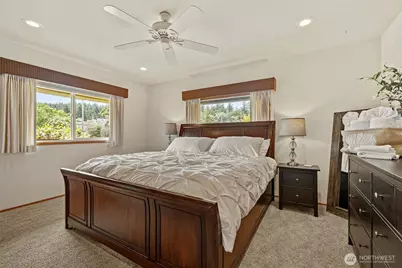 1213 Alaska Avenue, Anacortes, WA 98221 - Photo 33