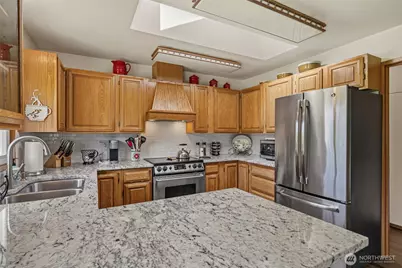 1213 Alaska Avenue, Anacortes, WA 98221 - Photo 23