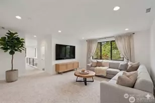 7623 NE 198th Ct, Kenmore, WA 98028 - Photo 13