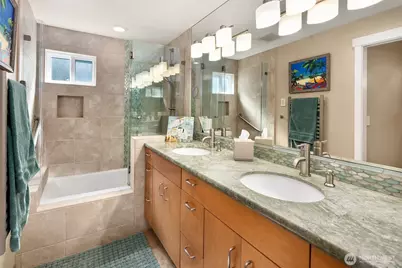 10 E Roanoke Street #2, Seattle, WA 98102 - Photo 21