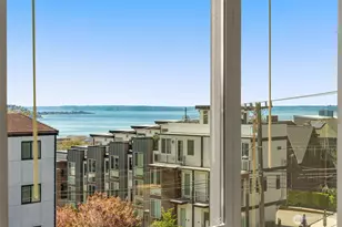 900 Warren Ave N, Seattle, WA 98109 - Photo 7