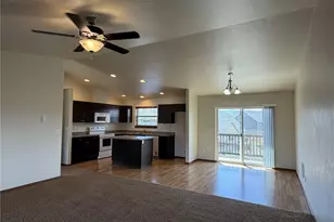 1906 West Peakview Drive, Ellensburg, WA 98926 - Photo 9