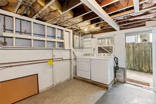 1906 N Wycoff Ave, Bremerton, WA 98312 - Photo 29