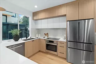 1762 NW 60th St, Seattle, WA 98107 - Photo 11
