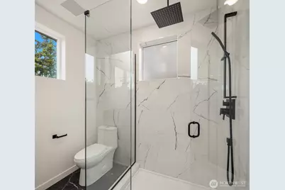 7334 25th Avenue NW, Seattle, WA 98117 - Photo 21