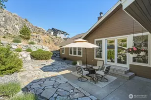 345 Orchard View Dr, Chelan, WA 98816 - Photo 29