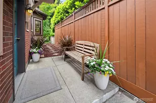 2654 W Dravus St, Seattle, WA 98199 - Photo 25