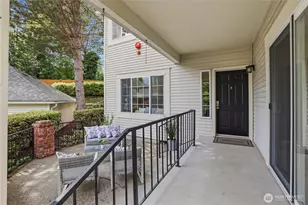 10909 Avondale Road NE, Redmond, WA 98052 - Photo 3