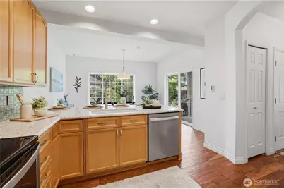10909 Avondale Road NE #T177, Redmond, WA 98052 - Photo 13
