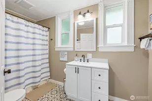 112 E Division St, Mount Vernon, WA 98274 - Photo 23