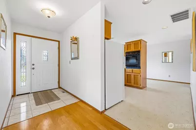 358 Cedar Drive, Lynden, WA 98264 - Photo 7