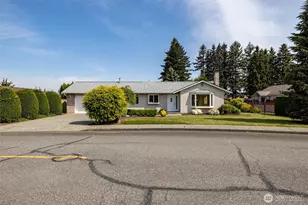 358 Cedar Dr, Lynden, WA 98264 - Photo 1