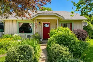 902 Harding Rd, Aberdeen, WA 98520 - Photo 1