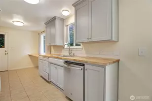 20627 7th Ave S, Des Moines, WA 98198 - Photo 7