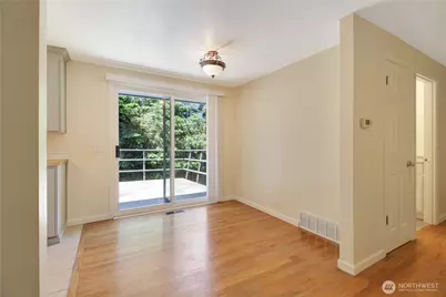 20627 7th Avenue S, Des Moines, WA 98198 - Photo 5