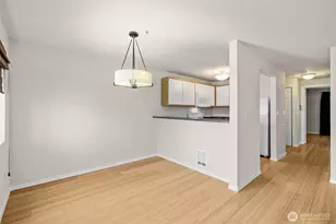 1900 NE 48th St, Renton, WA 98056 - Photo 15