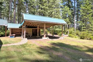 90 NE Lakeridge Dr, Belfair, WA 98528 - Photo 13
