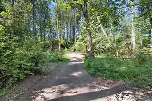 90 NE Lakeridge Dr, Belfair, WA 98528 - Photo 27