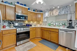 1530 E Old Ranch Rd, Allyn, WA 98524 - Photo 9