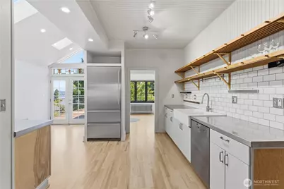 614 35th Avenue, Seattle, WA 98122 - Photo 13
