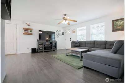 535 Diane Street SW, Castle Rock, WA 98611 - Photo 5