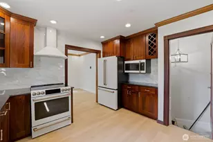 6722 River Rd E, Puyallup, WA 98371 - Photo 9