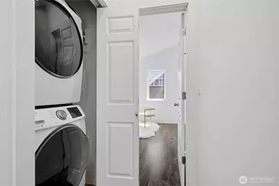 1022 Taylor Avenue N #A, Seattle, WA 98109 - Photo 21