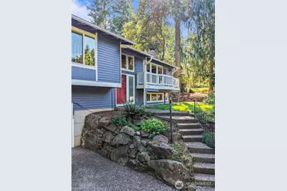 9509 NE 140 Street, Kirkland, WA 98034 - Photo 3