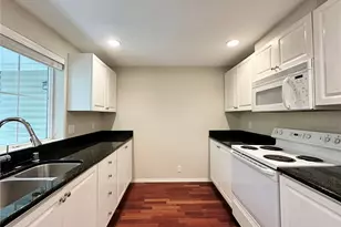 4421 249th SE, Sammamish, WA 98029 - Photo 9