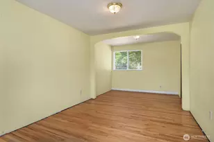 2816 NW 80th St, Seattle, WA 98117 - Photo 9