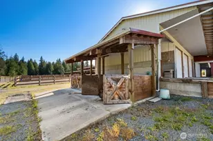 2410 304th St E, Roy, WA 98580 - Photo 29