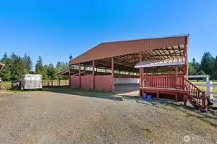 2410 304th St E, Roy, WA 98580 - Photo 31
