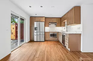 1020 S 230th St, Des Moines, WA 98198 - Photo 9