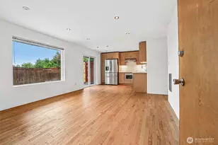 1020 S 230th St, Des Moines, WA 98198 - Photo 3