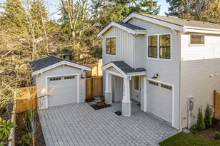 10618 NE 54th Ln, Kirkland, WA 98033 - Photo 3