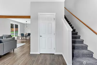 717 NE 382nd Street, La Center, WA 98629 - Photo 3