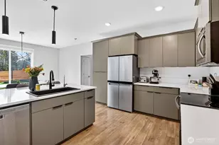 717 NE 382nd St, La Center, WA 98629 - Photo 13