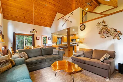 7077 Austin Pass Road, Glacier, WA 98244 - Photo 5