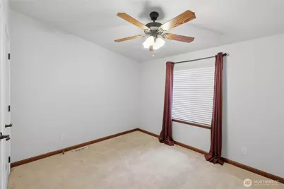 18425 NE 95th Street #186, Redmond, WA 98052 - Photo 13