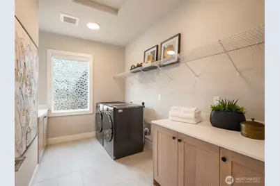 13793 SE 84th Street, Newcastle, WA 98059 - Photo 35