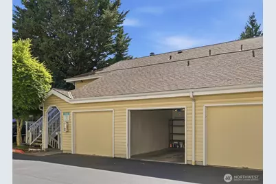 2560 118th Avenue SE #3-301, Bellevue, WA 98005 - Photo 23