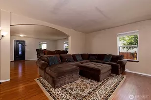 14321 108th Ave E, Puyallup, WA 98374 - Photo 7